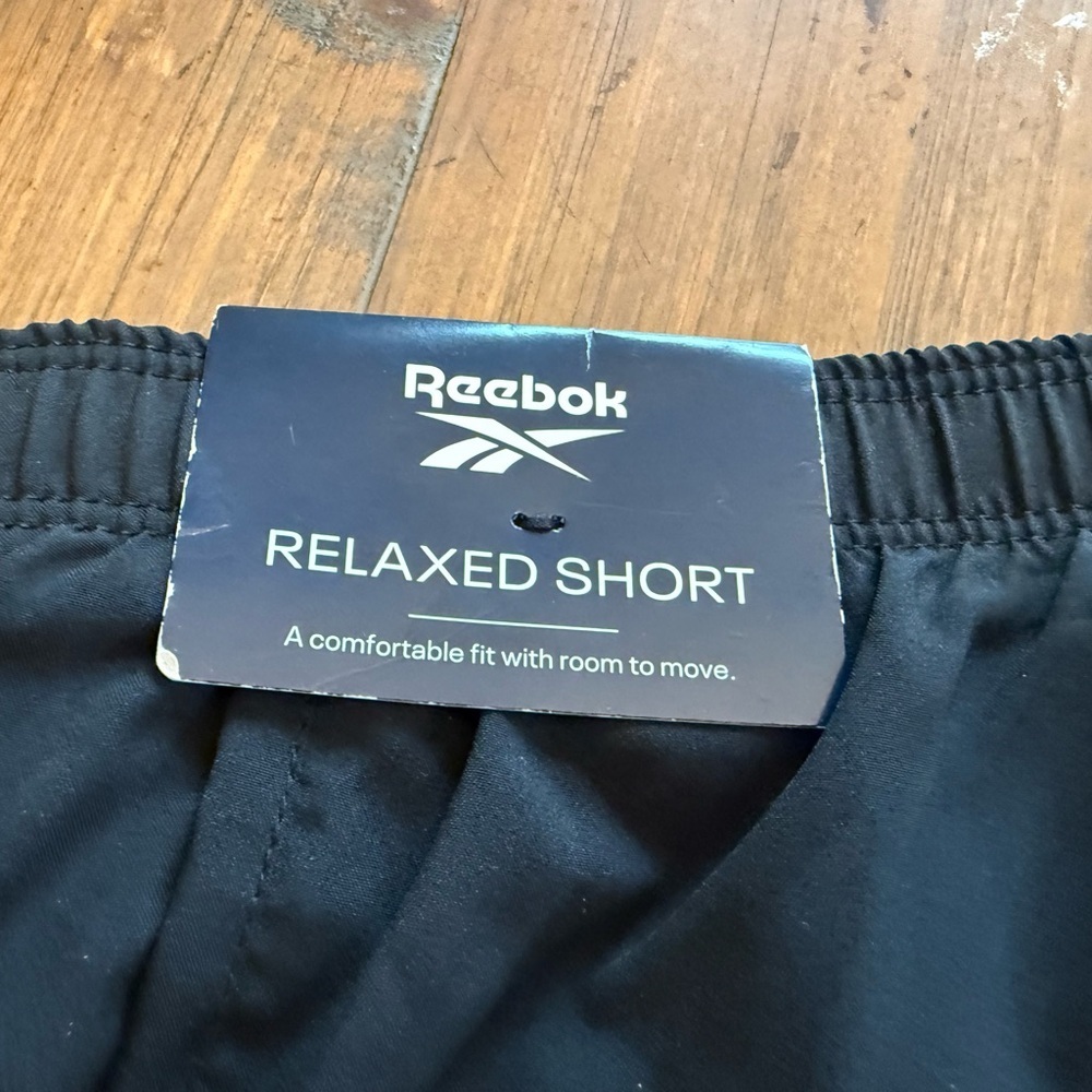 Reebok relaxed shorts New With Tags. Black Size XL - Picture 3 of 5